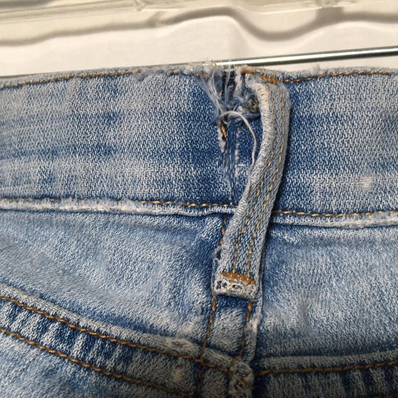 Levi’s Boho Destroyed Jeans Embroidered 4M Light - Picture 10 of 10